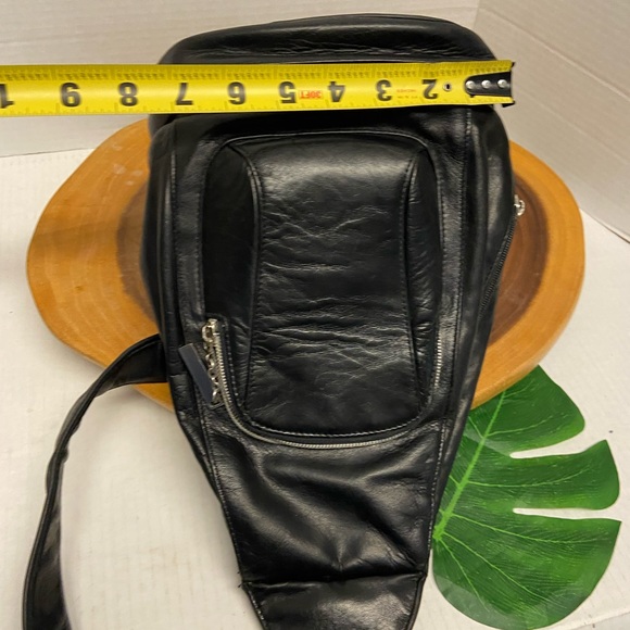 Perlina Leather Sling Bag Bum Bag main image 7
